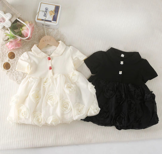 Monochrom Flower Dresses